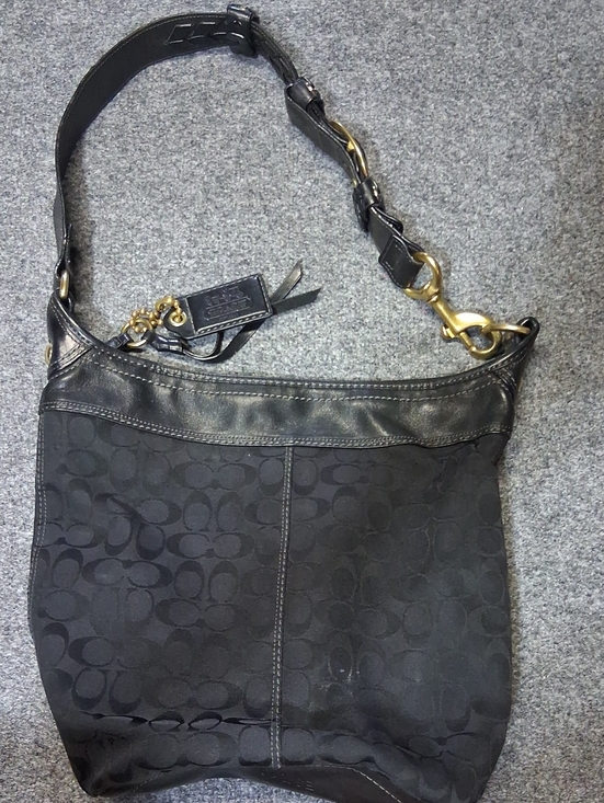 Coach Handbags - Coach Black Signature Shoulder Bag with Gold Hardware